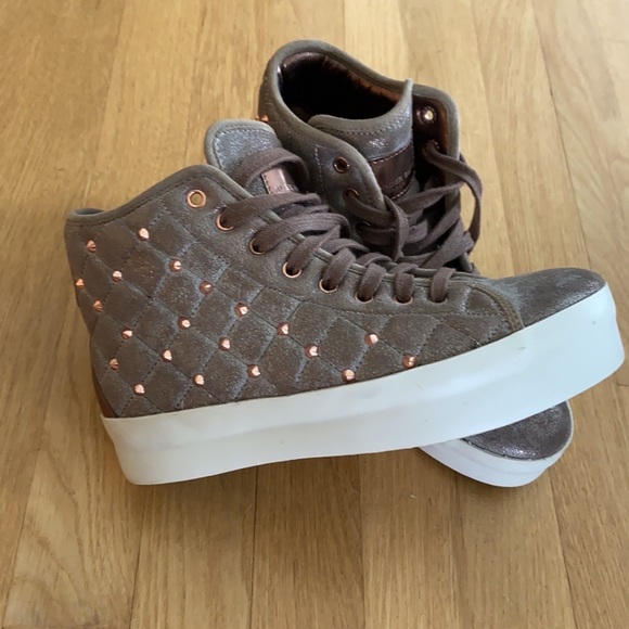 Alexander Smith London EUC Copper Rivets Sneakers - Picture 2 of 10